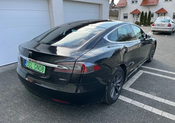 Tesla Model S cena 210000 przebieg: 180000, rok produkcji 2018 z Głubczyce małe 172